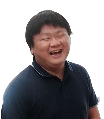 リラックサ　スタッフ